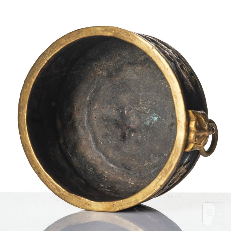 A bronze censer, - 图5